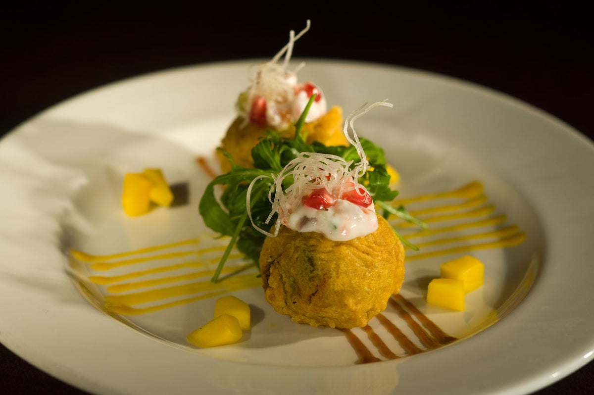 lubia, halloumi and dried mango kofta