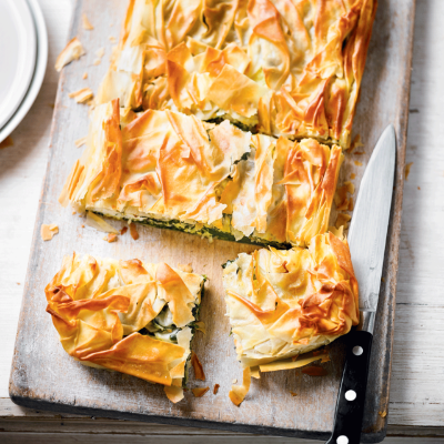 Oven Baked Spinach and Feta Cheese Shabiha (v)