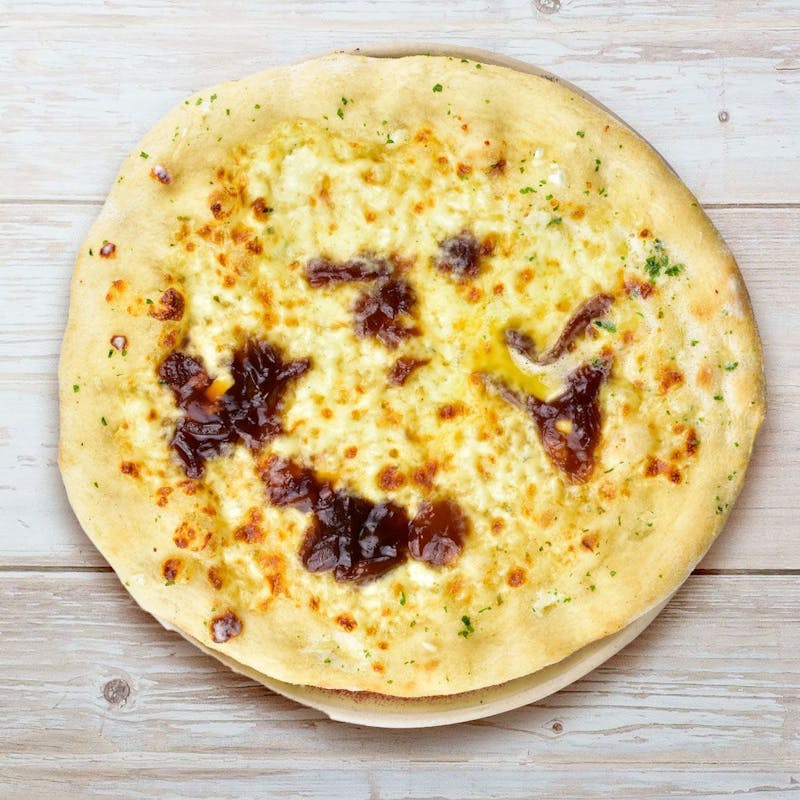 Mozzarella & caramelised onion garlic bread from Wildwood Salisbury